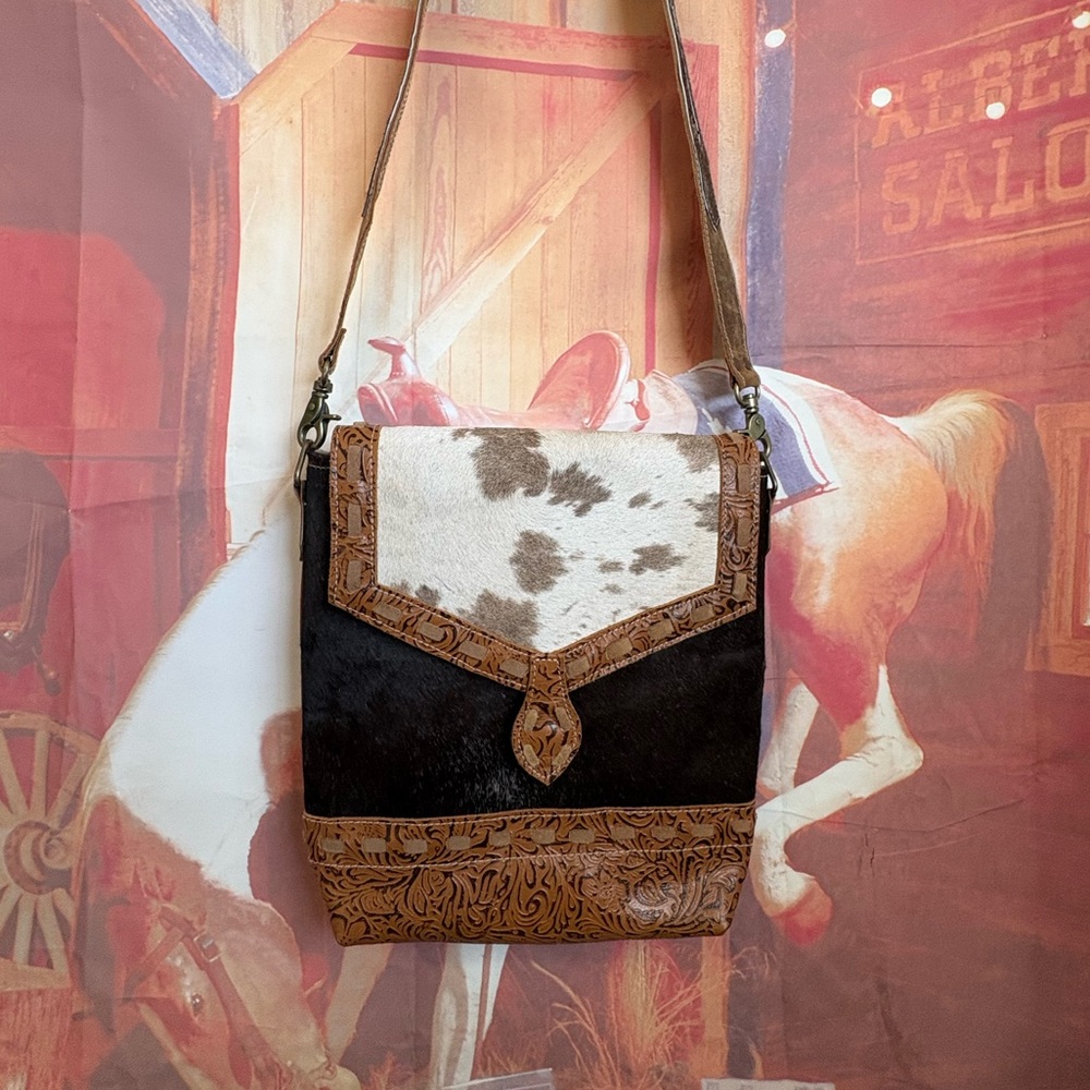 🐄😱POKOLOKO Cowhide & Leather Western Crossbody - Picture 2 of 7